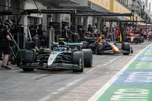 Illustrationsbild från en formel 1-depå.
