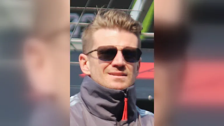 Nico Hülkenberg fotograferad under Kinas Grand Prix 2026.